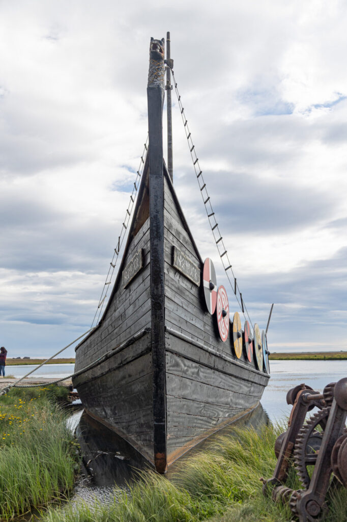 Bow of the Long Boat